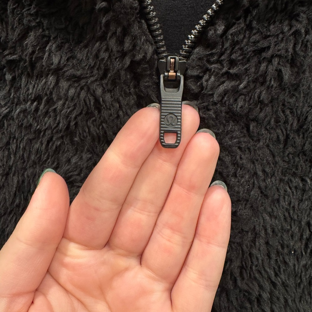 Lululemon Pullover - Picture 3 of 7